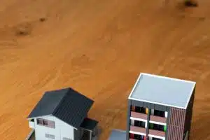 acheter pour louer en 2025 le guide complet pour investir et gagner en rentabilite 1